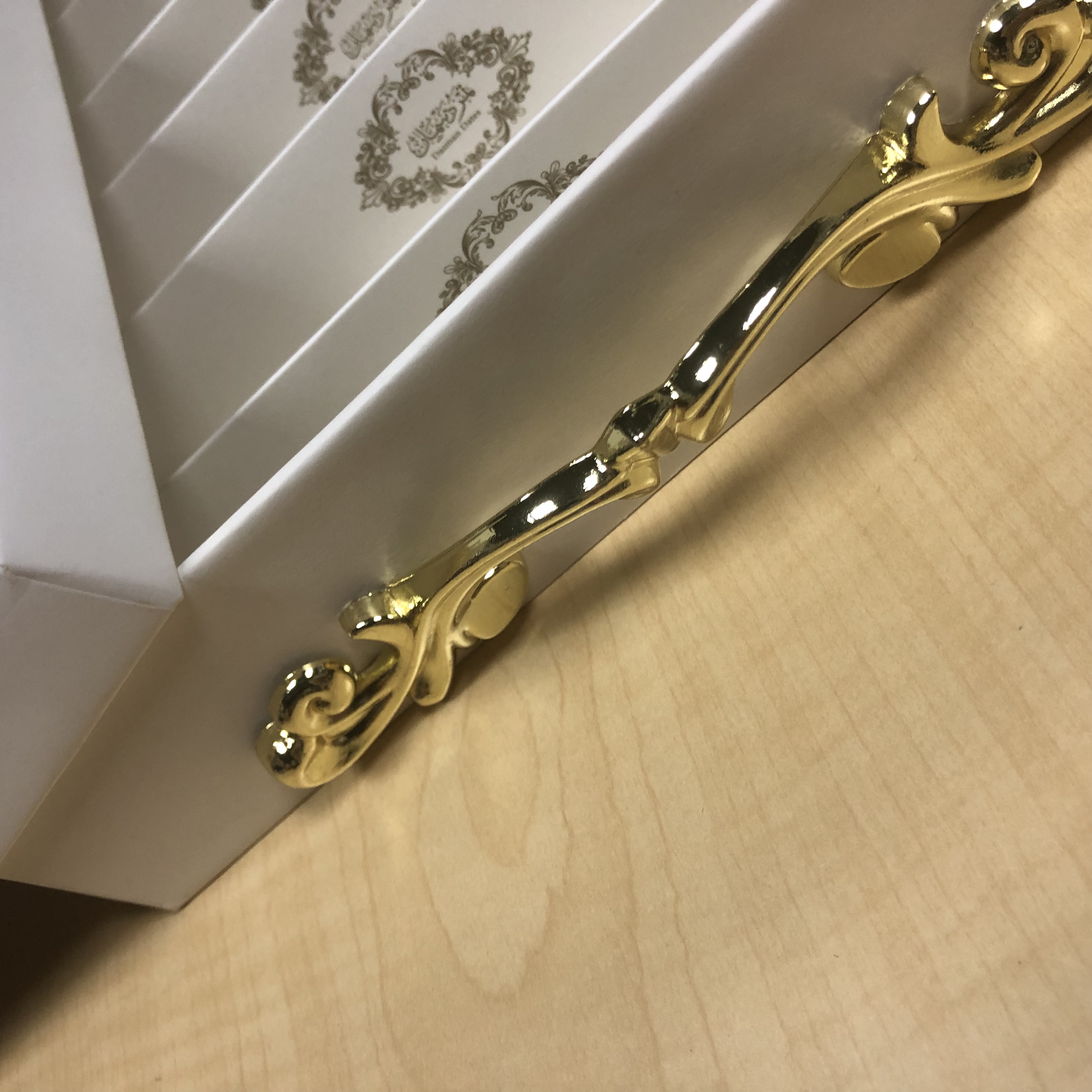 复古保健品礼品盒订制需求居然在增加